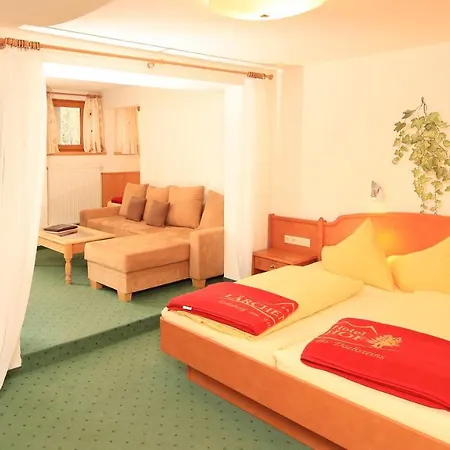 Naturhotel Laerchenhof Отель Рамзау