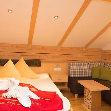 Naturhotel Laerchenhof Отель 4*