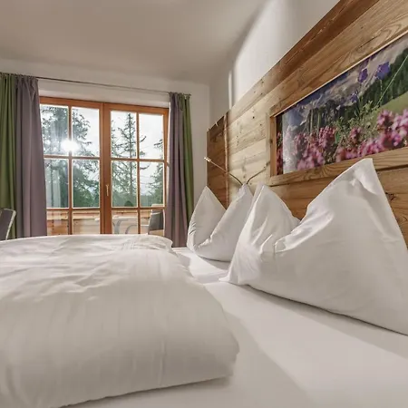 Naturhotel Laerchenhof Hotel 4*