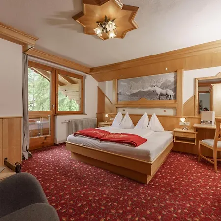 Naturhotel Laerchenhof Otel