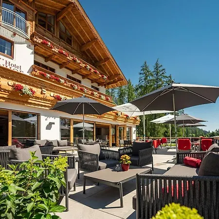 Naturhotel Laerchenhof 4* Ramsau am Dachstein