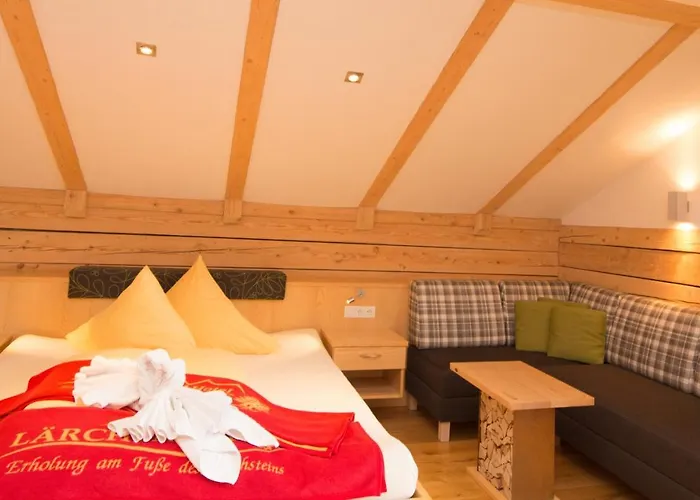 Naturhotel Laerchenhof فندق 4*